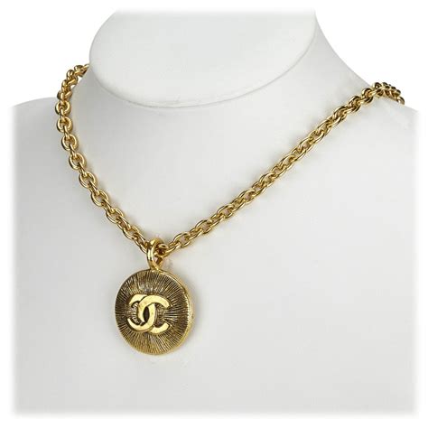 chanel vintage bijoux|chanel gold necklace.